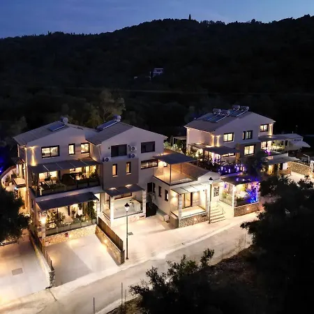 Nicole Collection- Meganisi Cove דירה *
