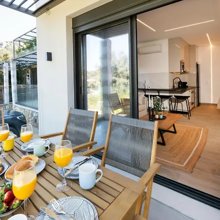 아파트 Nicole Collection- Cove 메가니시