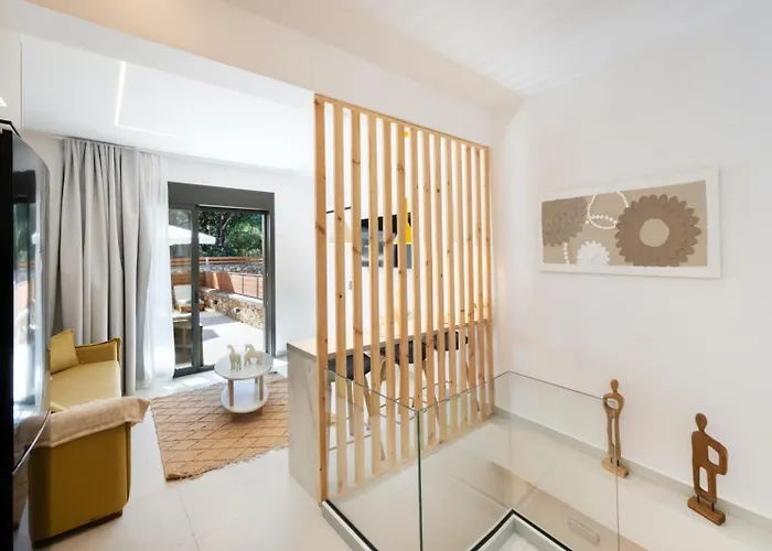 Nicole Collection- Cove *