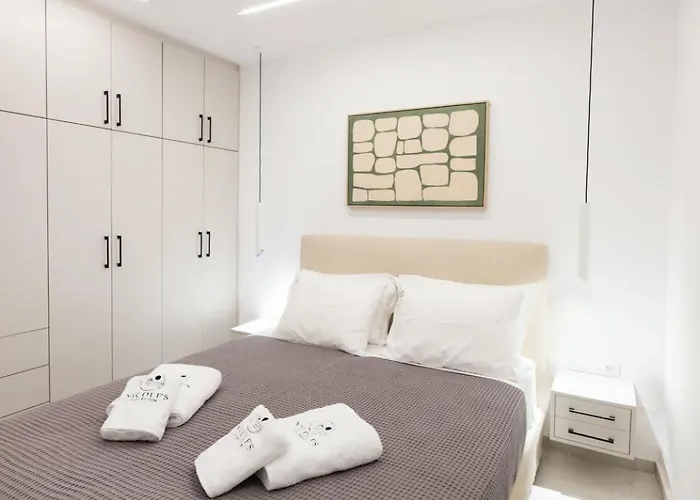 Nicole Collection- Cove