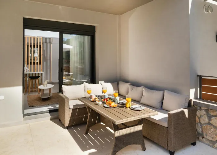 Nicole Collection- Cove * 메가니시